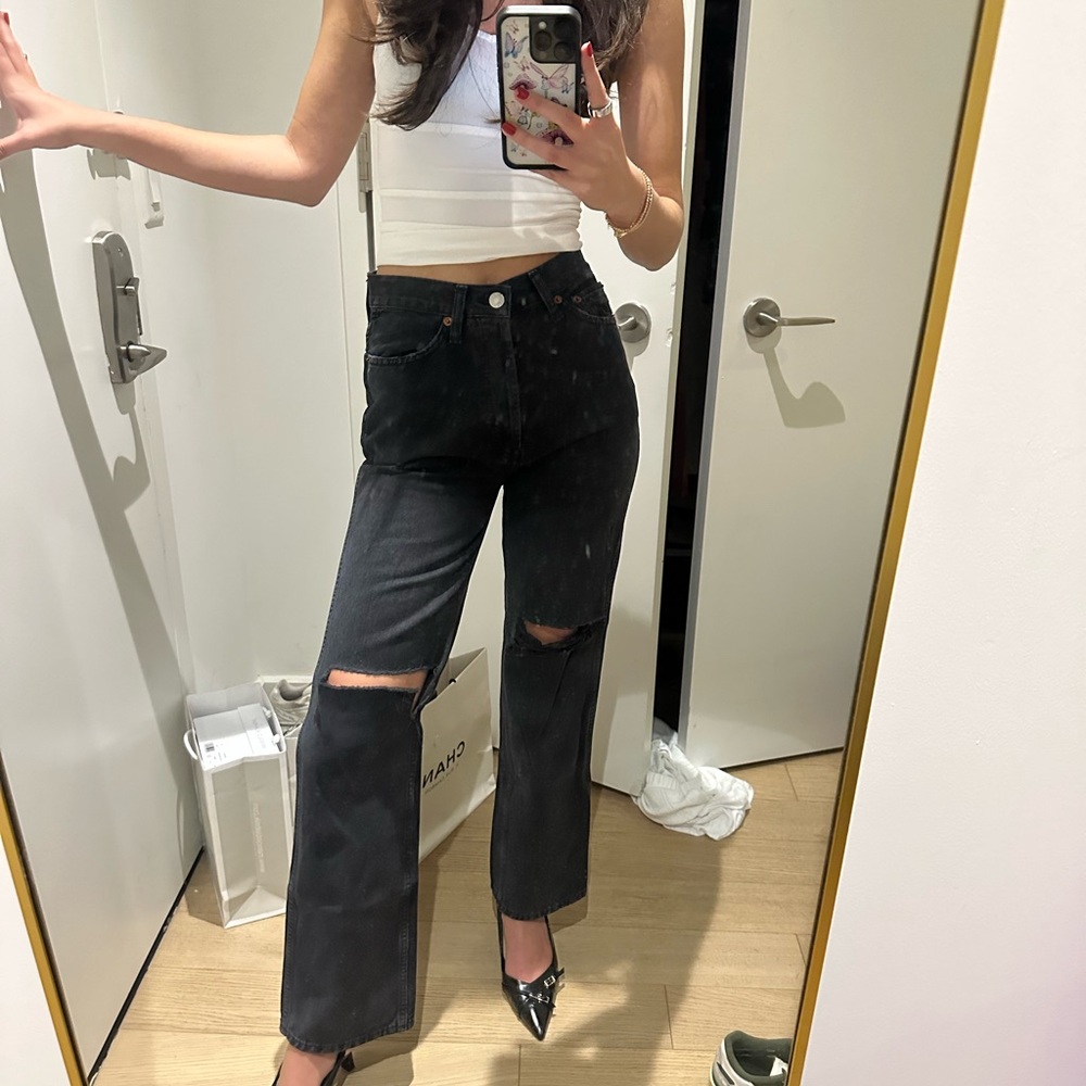 RE/DONE black ripped jeans